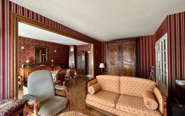 Appartement à vendre    5 pièces • 94,31 m2 Ris-Orangis