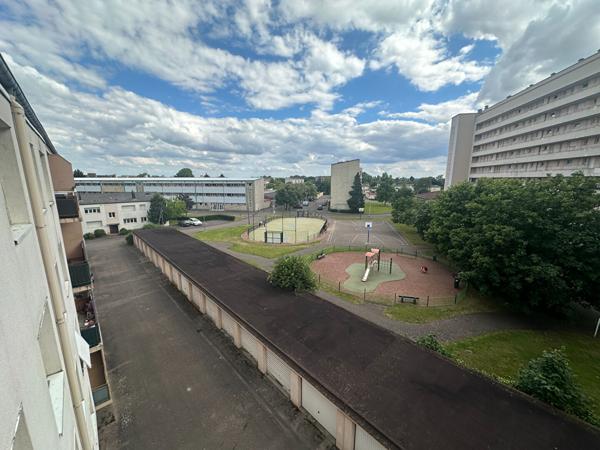Appartement 4 pièces 70.4 m2