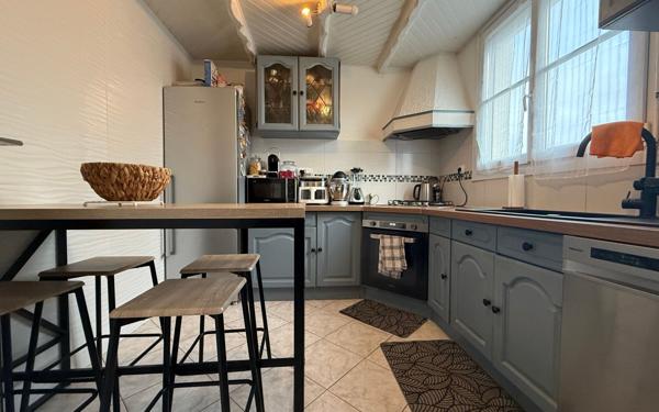 Maison à vendre    6 pièces •  Savigny-le-Temple