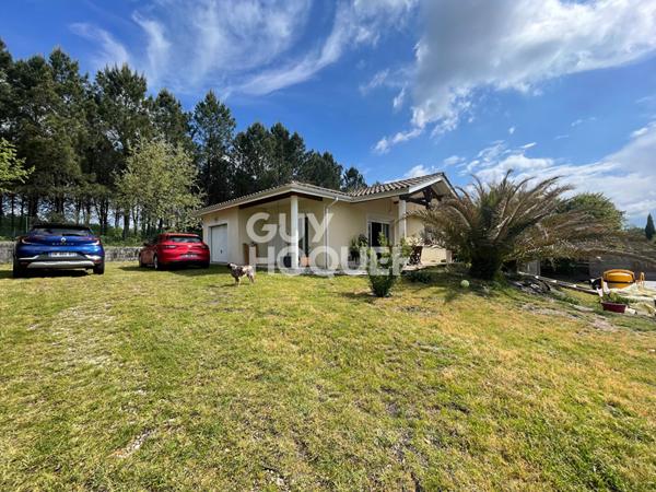Maison familiale avec piscine sur terrain de 1165 m² à Ychoux
