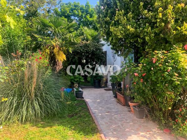 Vente Maison 5 pièces de 161m² - 78500 Sartrouville