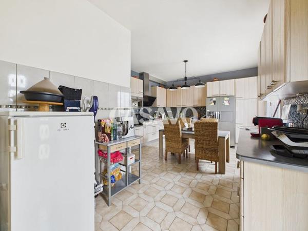 Vente Maison 5 pièces de 161m² - 78500 Sartrouville