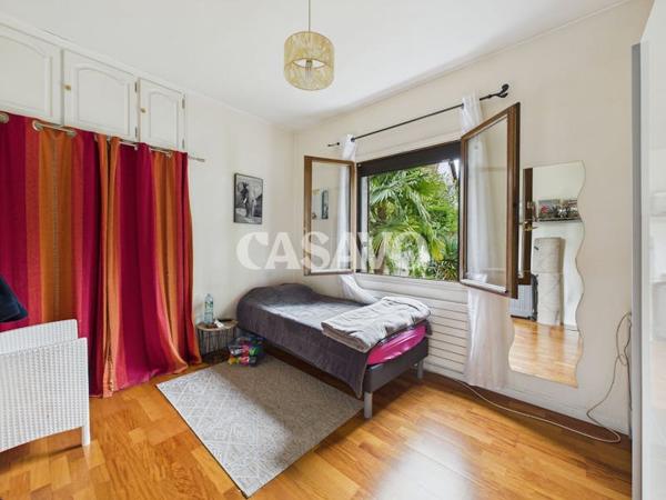 Vente Maison 5 pièces de 161m² - 78500 Sartrouville
