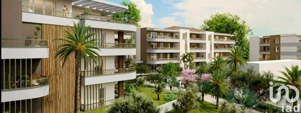Appartement 2 pièces de 46 m² à Cagnes-sur-Mer (06800)