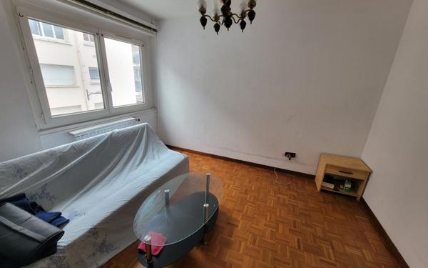 Appartement à vendre    4 pièces • 76 m2 Pau