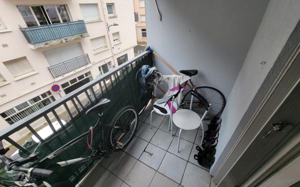 Appartement à vendre    4 pièces • 76 m2 Pau