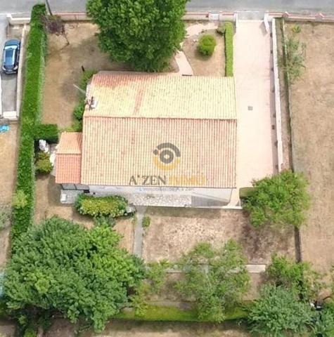 Maison familiale sur sous-sol à deux pas du lac et des commerces