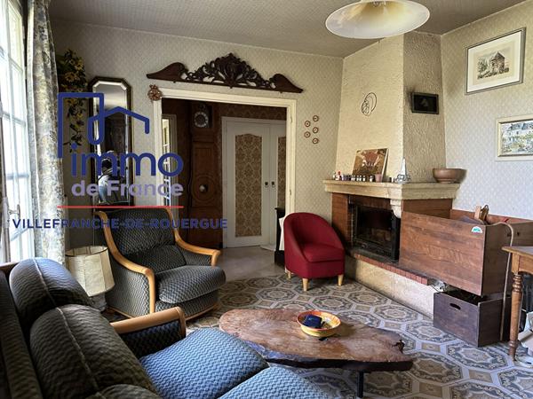 Maison 2 appartements atelier de 70 m² sur 2520 m² de terrain