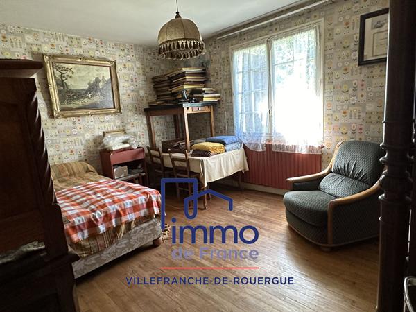 Maison 2 appartements atelier de 70 m² sur 2520 m² de terrain