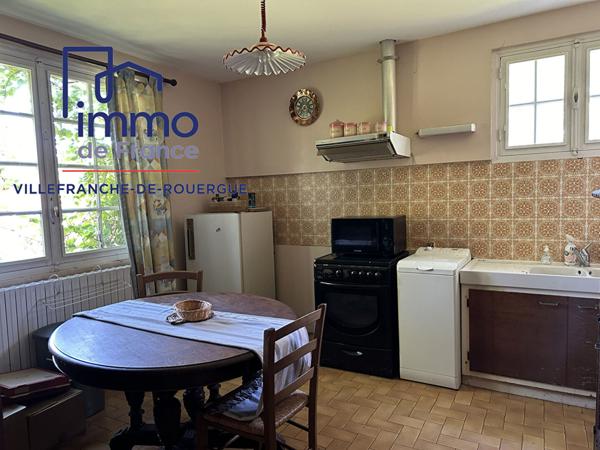 Maison 2 appartements atelier de 70 m² sur 2520 m² de terrain