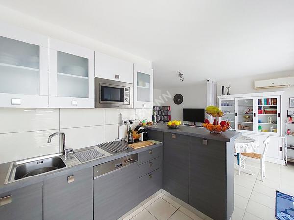 Appartement La Seyne Sur Mer de 3 pièces de 62.35 m² avec terrasse et parking