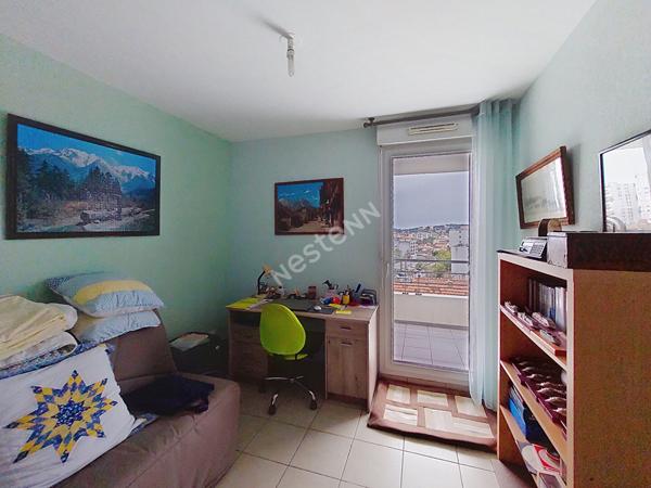 Appartement La Seyne Sur Mer de 3 pièces de 62.35 m² avec terrasse et parking