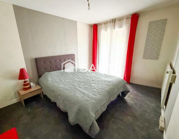 Charmante maison de 83m2 à Léognan sur un terrain de 333m2.