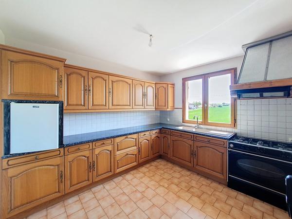 À vendre - Maison ancienne, 4 pièces située à Charvieu-Chavagneux (38230)