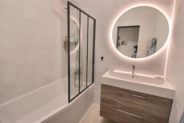 Appartement Thiais Centre-ville 3 pièces 64.11m2