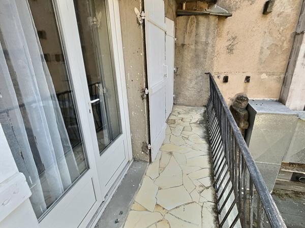 Appartement Figeac 2 pièces en centre-ville de Figeac