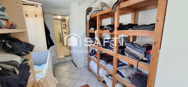Bâtisse de plain-pied avec possibilité de créer 2 chambres supplémentaires !