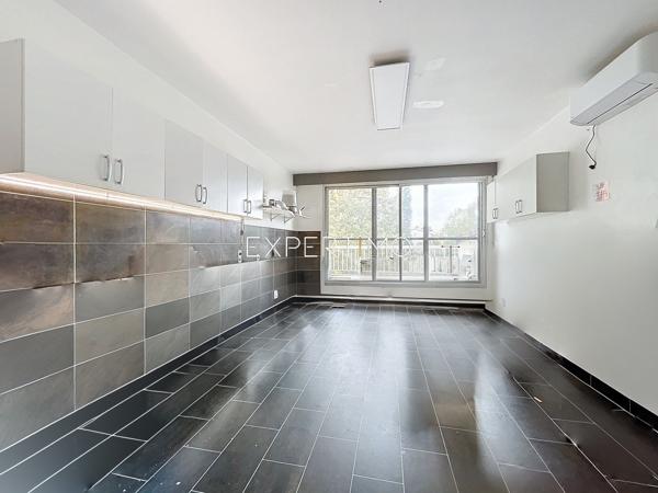 Escalquens (31750) Escalquens : A louer Local professionnel pour activité bureaux ou atelier de 77m².