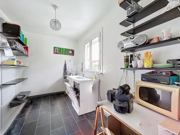 Escalquens (31750) Escalquens : A louer Local professionnel pour activité bureaux ou atelier de 77m².