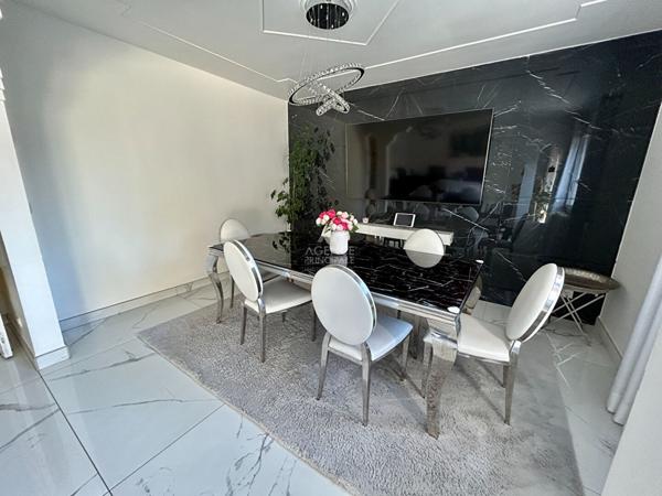 Maison Carrieres Sous Poissy 6 pièces126 m2 €430 000 ** - Référence 8923