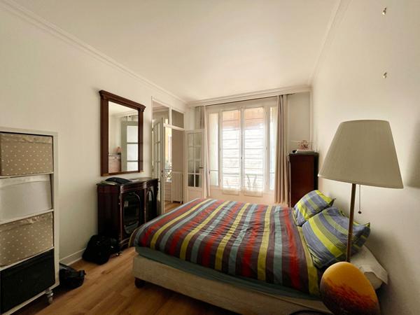 Appartement Paris 16eme 3 pièces 83.73 m2 + cave