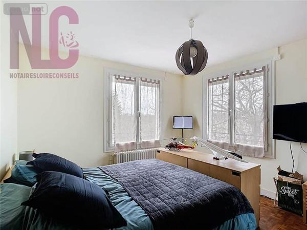 Maison à vendre à Saint-Cyr-sur-Loire dans l'Indre-et-Loire (37540), ref : 37007-2721