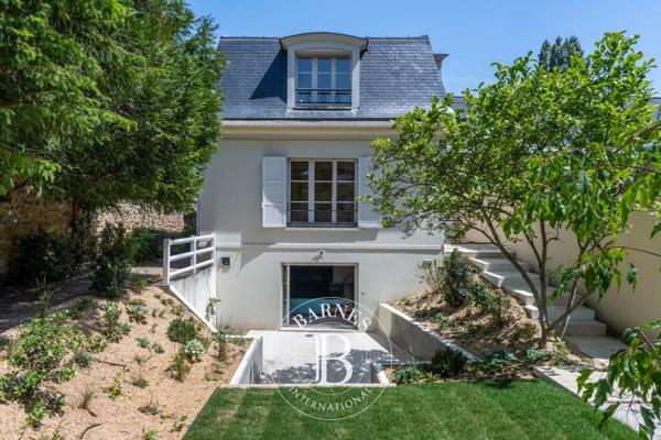 Versailles, Maison 4 Chambres -  256 m² à vendre