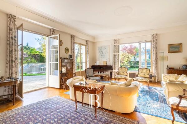 Versailles, Maison 4 Chambres -  256 m² à vendre
