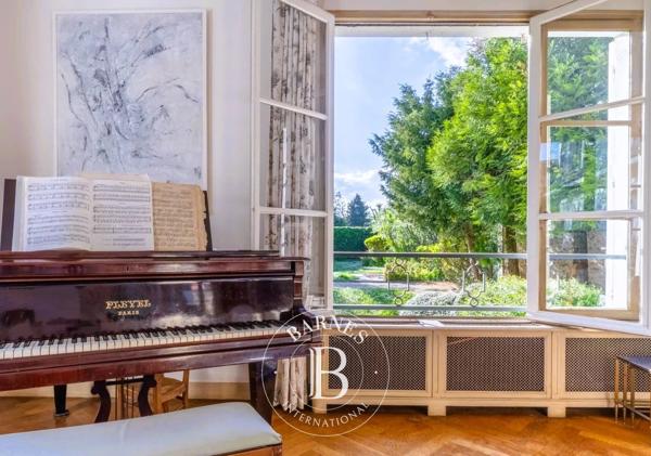 Versailles, Maison 4 Chambres -  256 m² à vendre