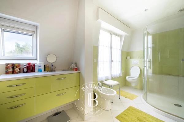 Versailles, Maison 4 Chambres -  256 m² à vendre