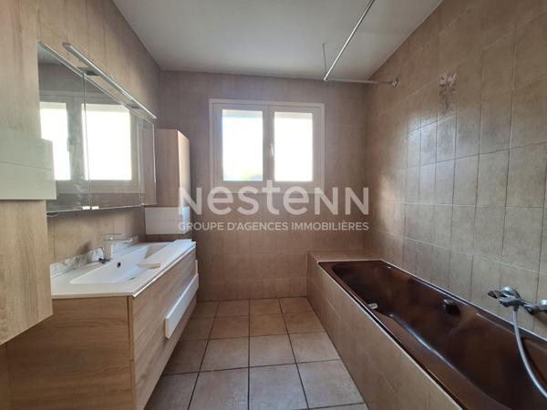 Maison Avignon 4 pièce(s) 89.76 m2 avec cour