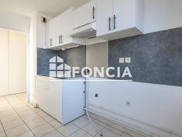 À vendre Appartement 3 pièces 62 m² - ÉChirolles 38130