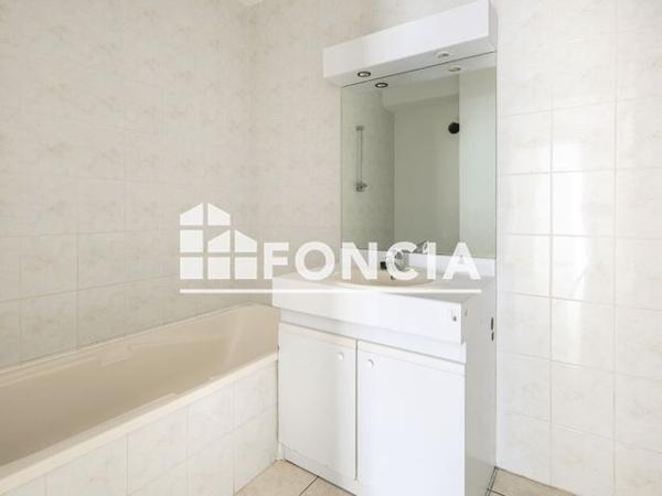 À vendre Appartement 3 pièces 62 m² - ÉChirolles 38130