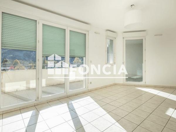 À vendre Appartement 3 pièces 62 m² - ÉChirolles 38130