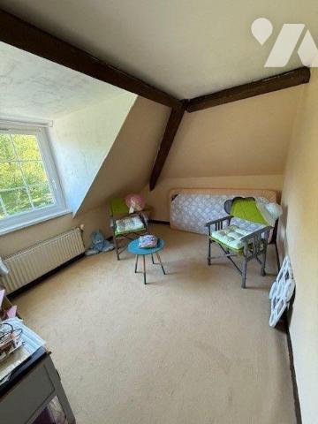 Maison à Vendre à Auxi-le-Château (62390) en Pas-de-Calais (62)

Cette maison de 170 m² habit...