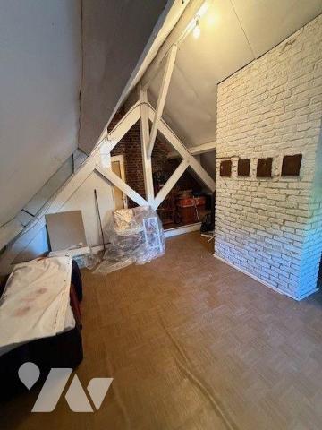 Maison à Vendre à Auxi-le-Château (62390) en Pas-de-Calais (62)

Cette maison de 170 m² habit...