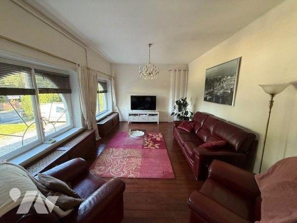 Maison à Vendre à Auxi-le-Château (62390) en Pas-de-Calais (62)

Cette maison de 170 m² habit...