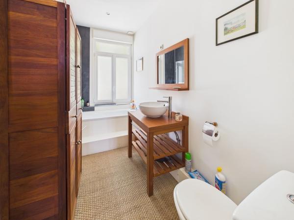 Maison
         7 pièces
        - 192 m² 389 000 € *