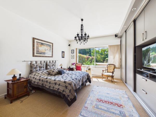 Maison
         7 pièces
        - 192 m² 389 000 € *