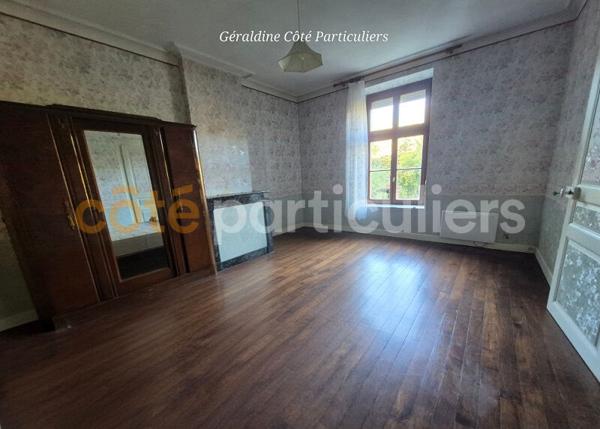 Vente
                Demeure142 m² - 5 Pièces -
                    LISLE EN RIGAULT (55000)
