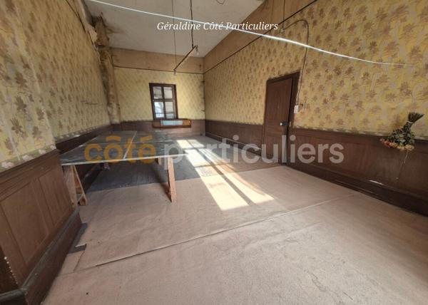 Vente
                Demeure142 m² - 5 Pièces -
                    LISLE EN RIGAULT (55000)