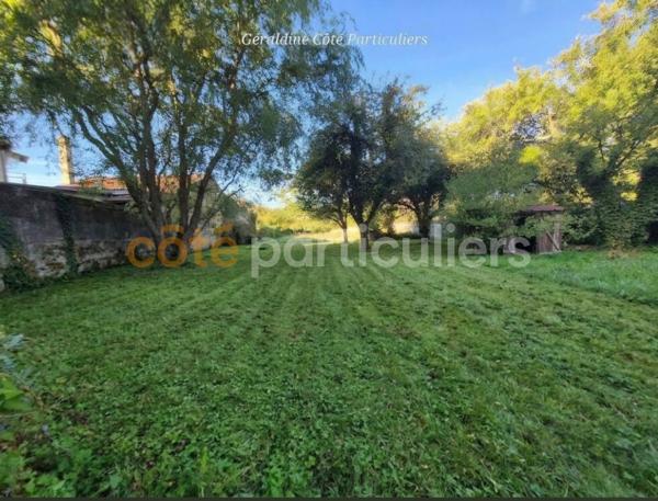 Vente
                Demeure142 m² - 5 Pièces -
                    LISLE EN RIGAULT (55000)