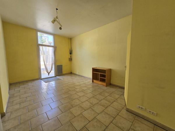 Vente Local commercial21,73 m² - AGEN (47000)