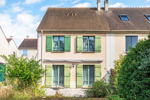 Maison
                                                                                                                                                                                                                                                                                                                        4 pièce(s)                                                                                                                                                                                                          3 chambre(s)                                                                                                                                                                                                          91.39  m²