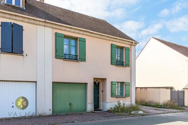 Maison
                                                                                                                                                                                                                                                                                                                        4 pièce(s)                                                                                                                                                                                                          3 chambre(s)                                                                                                                                                                                                          91.39  m²