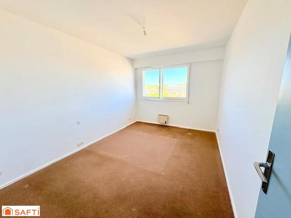 À VENDRE – Appartement T3 lumineux avec balcon – Valenciennes (Résidence Harpignies) Parking en sous sol+cave