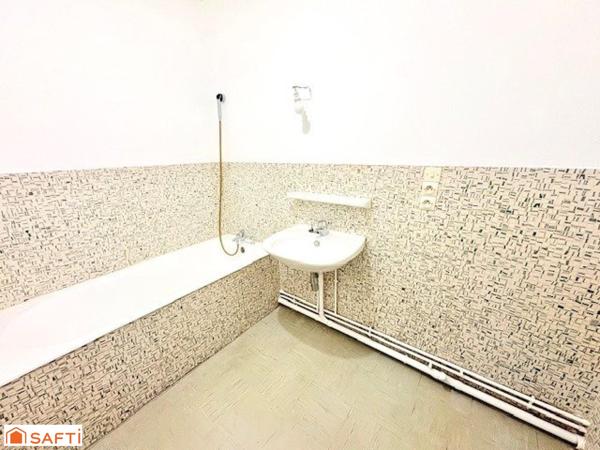 À VENDRE – Appartement T3 lumineux avec balcon – Valenciennes (Résidence Harpignies) Parking en sous sol+cave