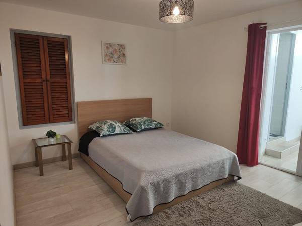 Immeuble à vendre 234 300 € Castillon-la-Bataille 102 m² DPE D