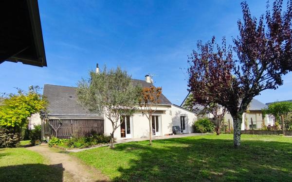 Maison à vendre    3 pièces • 93,70 m2 Nantes