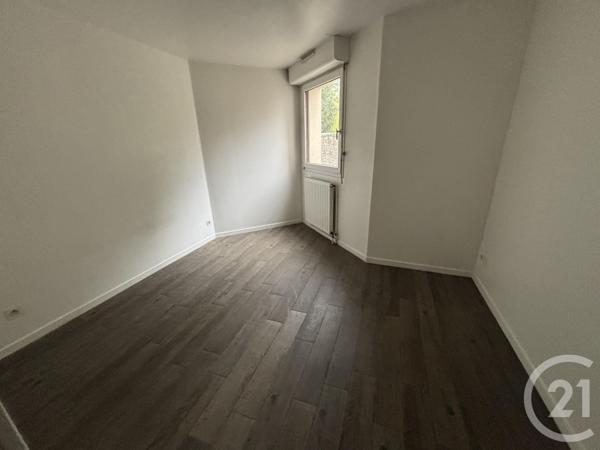 Appartement F4 à vendre  4 pièces - 90,50 m2 MENNECY - 91
